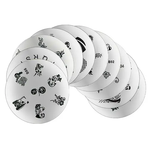 Komplet št. 11: 10 šablon za okraševanje nohtov