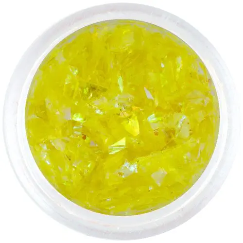 Rumeni bleščeči lističi- nail art