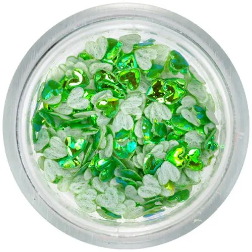 Dekoracija za nohte - zeleni srčki iz blaga